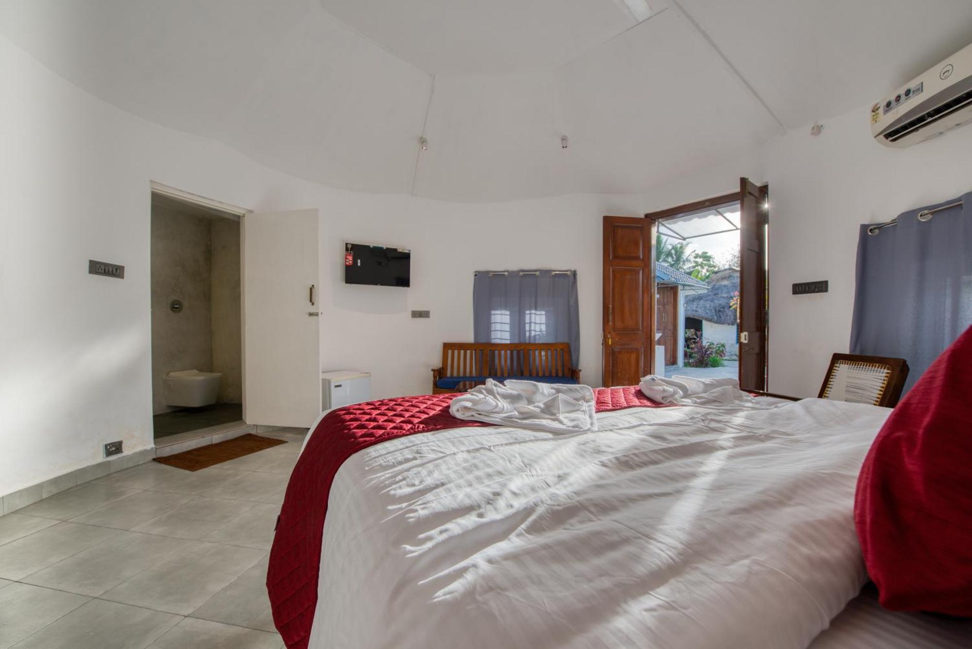 Le Epic Resort Virāmpattinam Eksteriør bilde