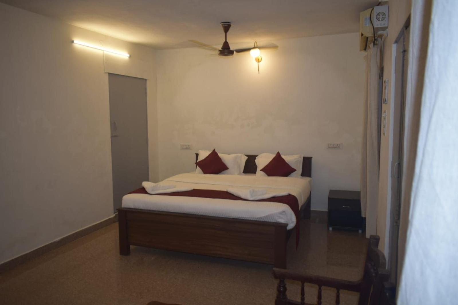 Le Epic Resort Virāmpattinam Eksteriør bilde